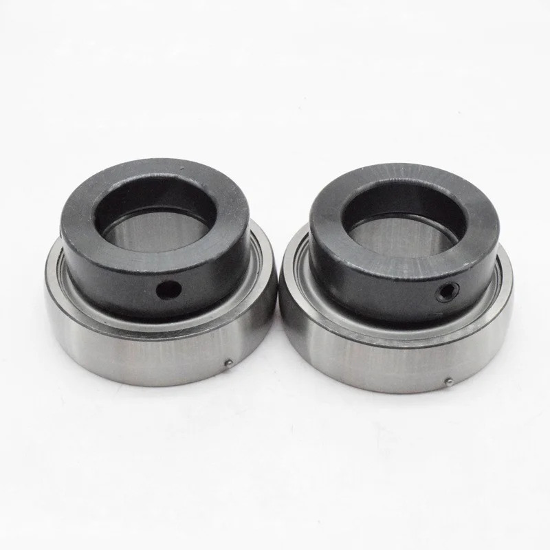 Eccentric collar bearing insert